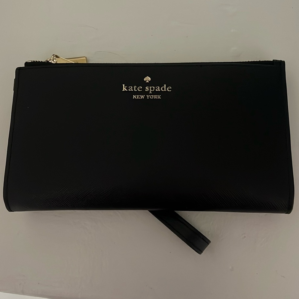 Kate Spade Wristlet Never Used